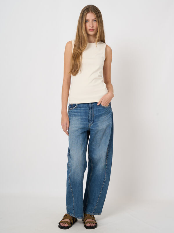 Ribbed cotton slim fit  sleeveless top image number 1