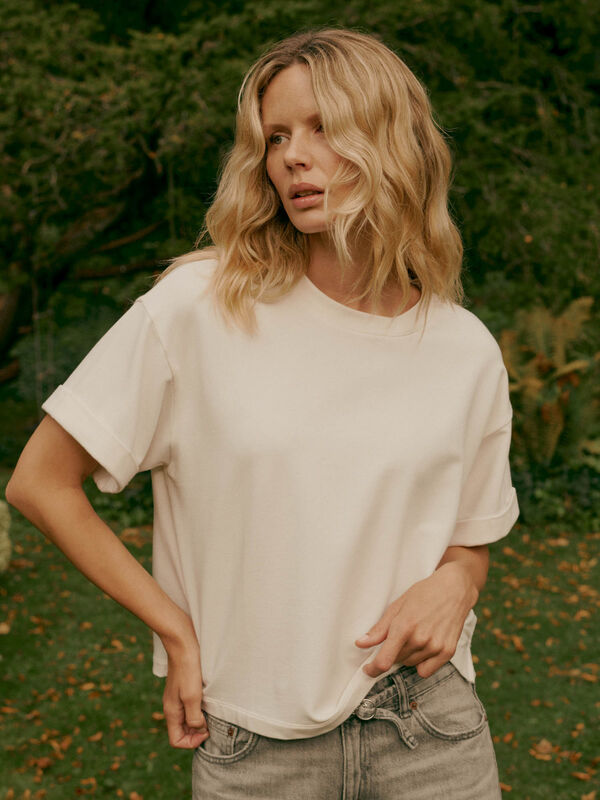 French terry boxy t-shirt with rolled sleeves image number 0