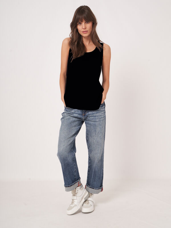 Seidentop mit Rundhalsausschnitt image number 3