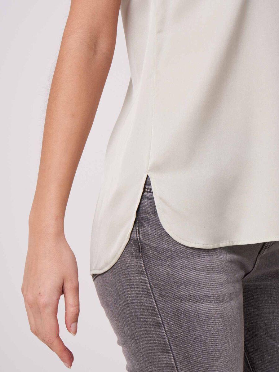 Silk tank top image number 2