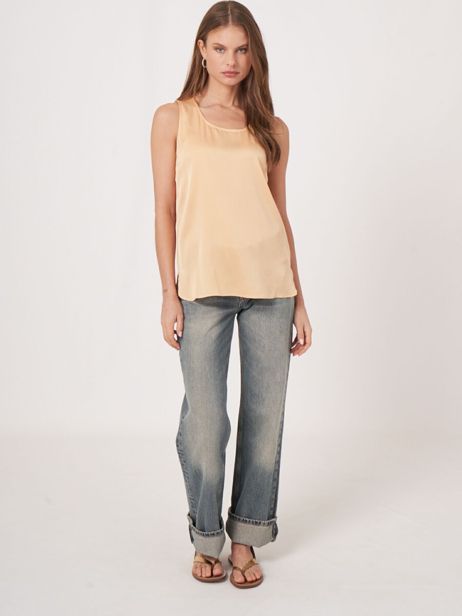 Zijden top met ronde hals image number 4