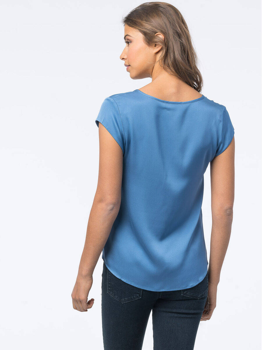 Short-sleeved silk top with pocket image number 58