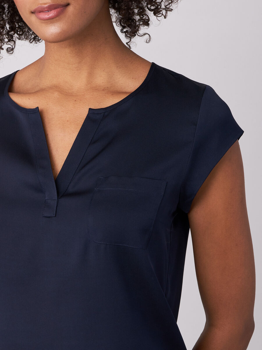 Top met borstzak image number 1