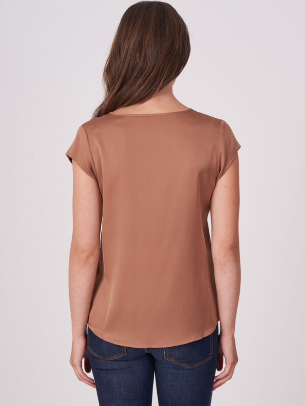 Short-sleeved silk top with pocket image number 1