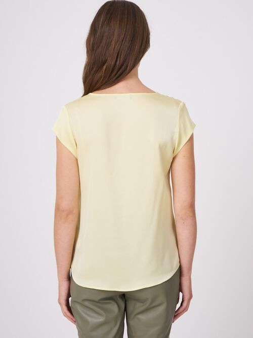 Short-sleeved silk top with pocket