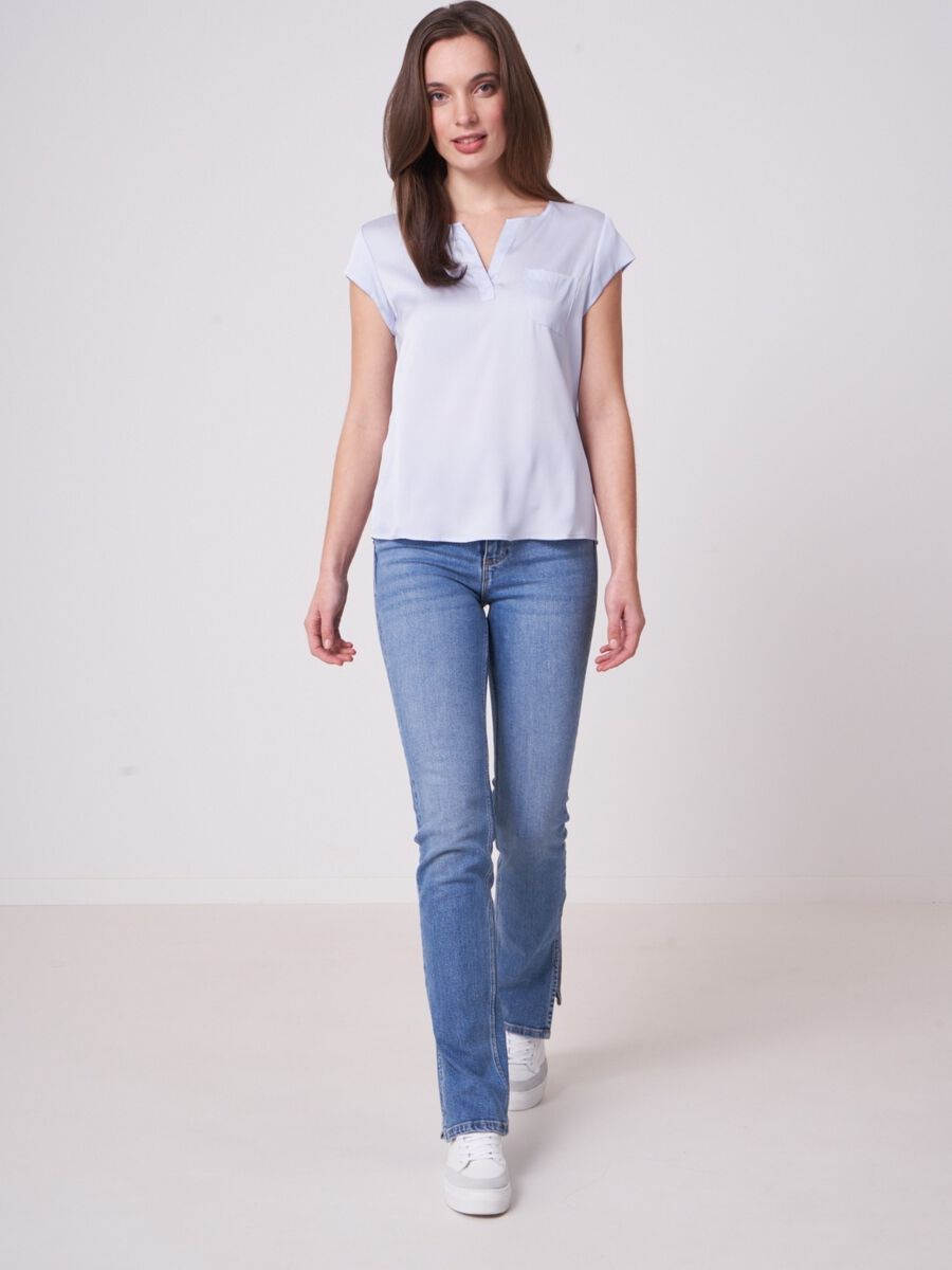 Short-sleeved silk top with pocket image number 331