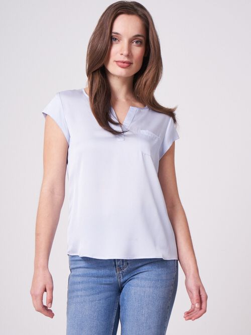Short-sleeved silk top with pocket