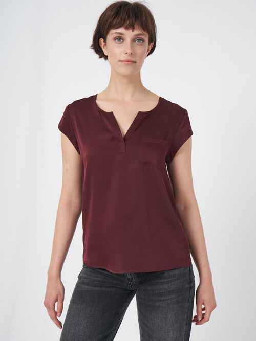 Short-sleeved silk top with pocket