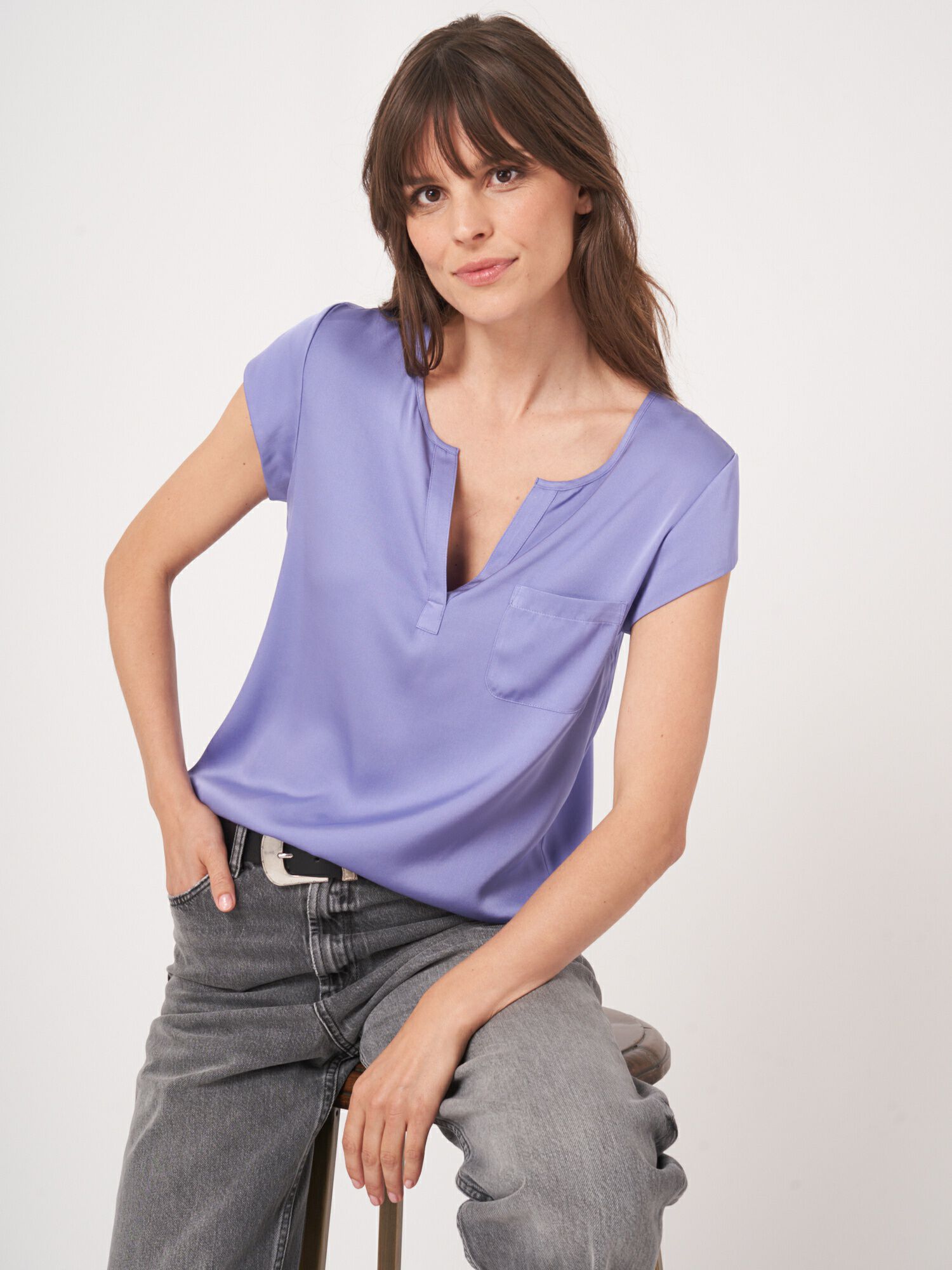 REPEAT cashmere Top met borstzak