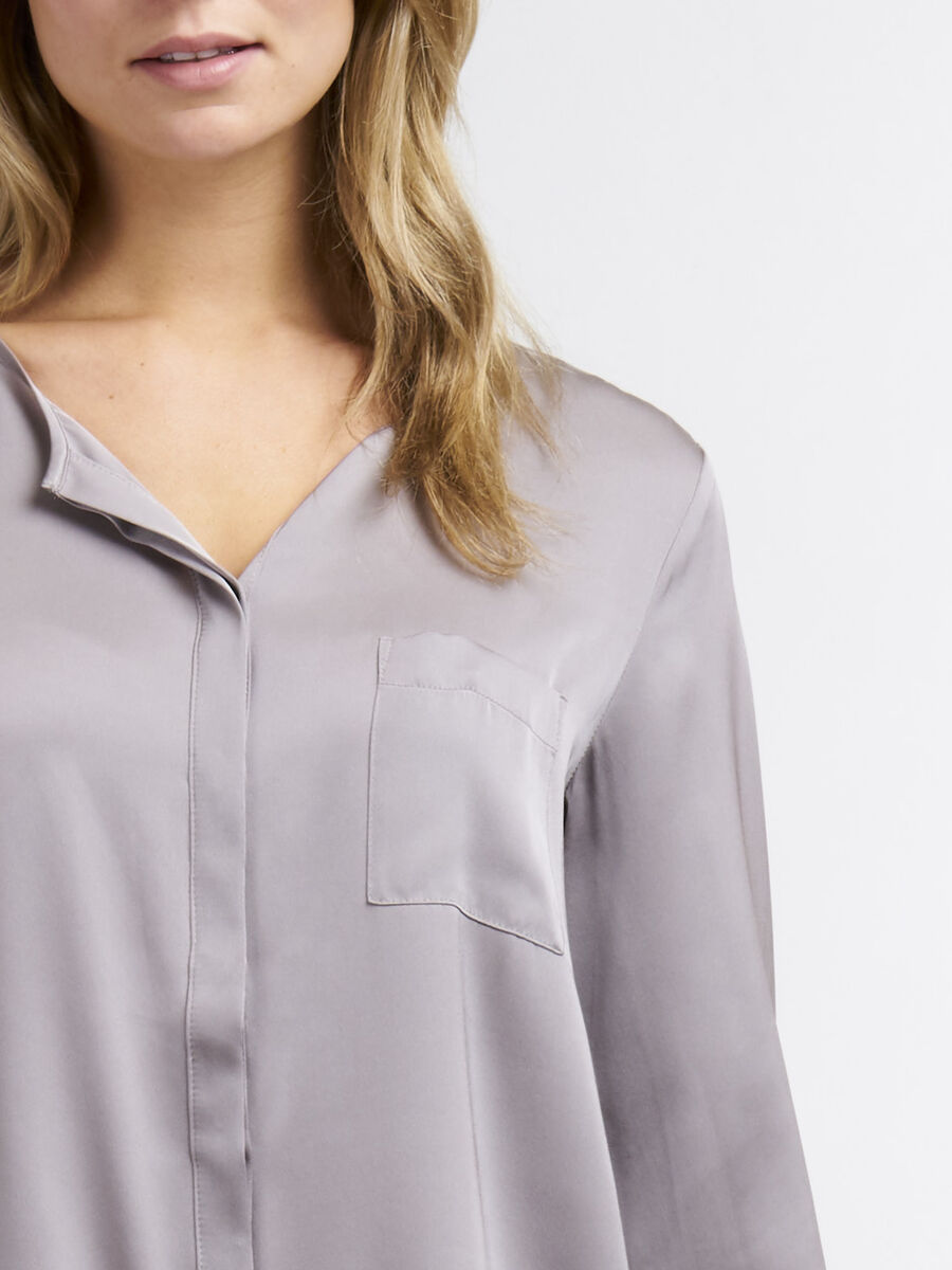 Seidenbluse mit geschlitztem Ausschnitt image number 2