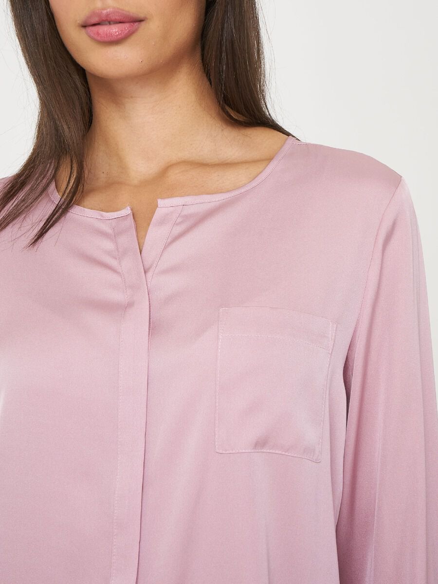 Blouse en soie à col fendu image number 2