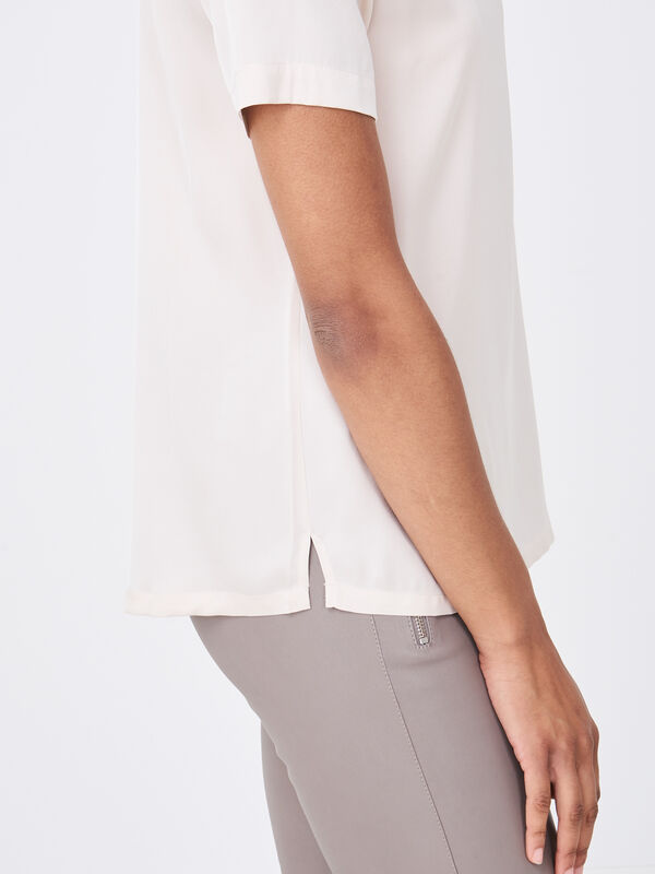 T-Shirt van zijde image number 2