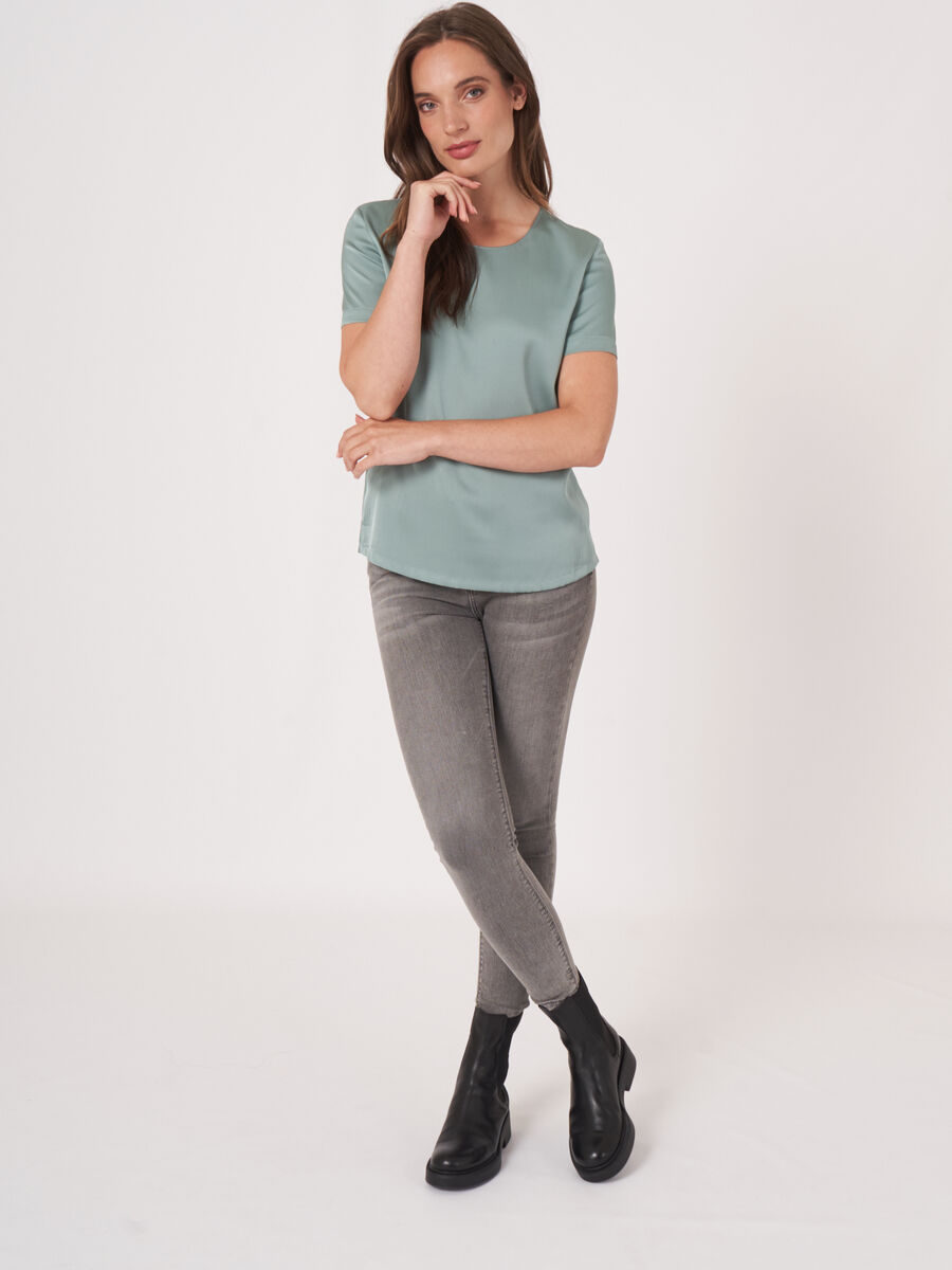 Silk T-shirt image number 4