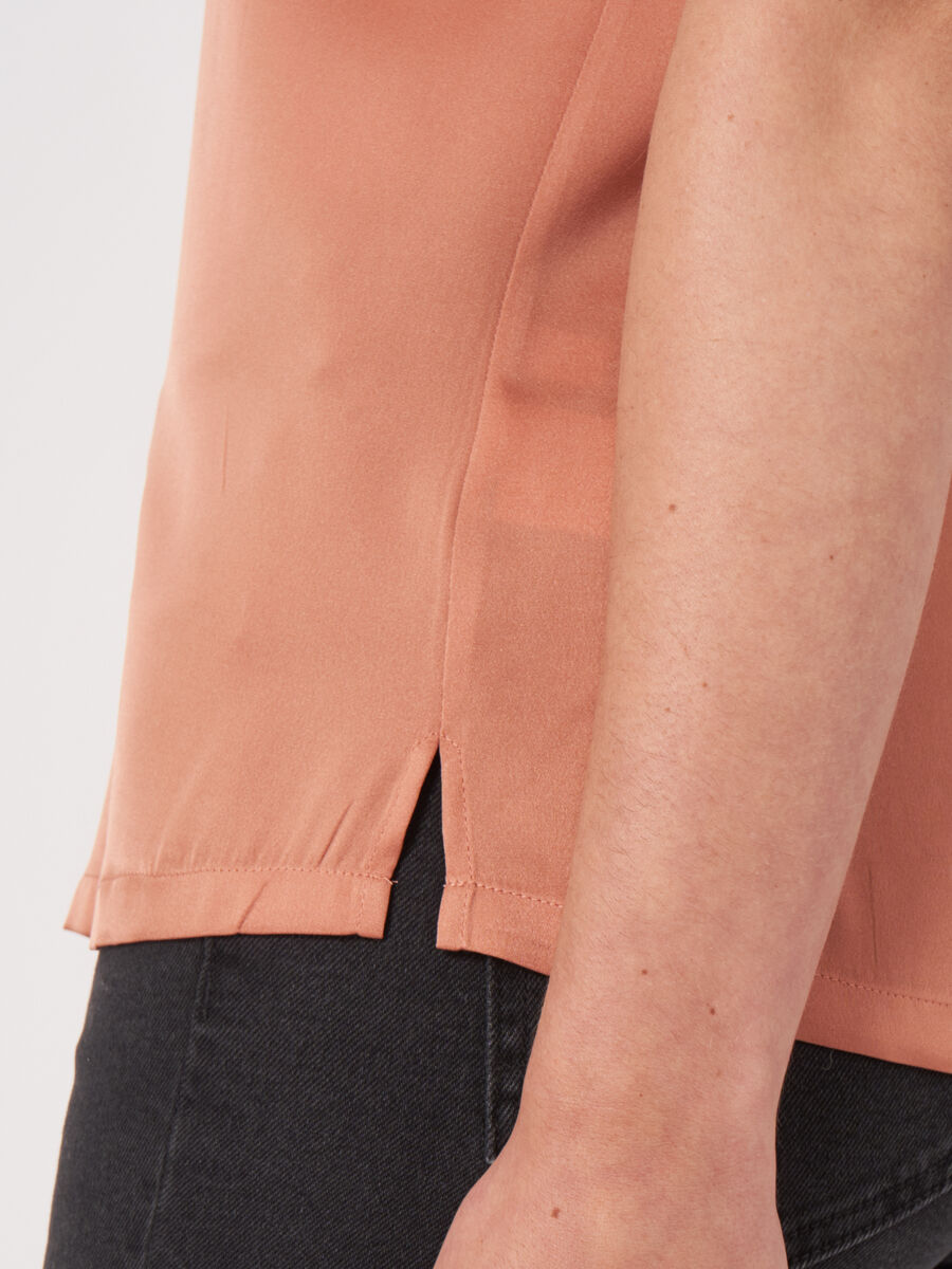 Silk T-shirt image number 3