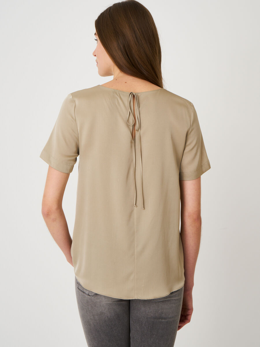 Elastische zijden top met koordsluiting image number 1