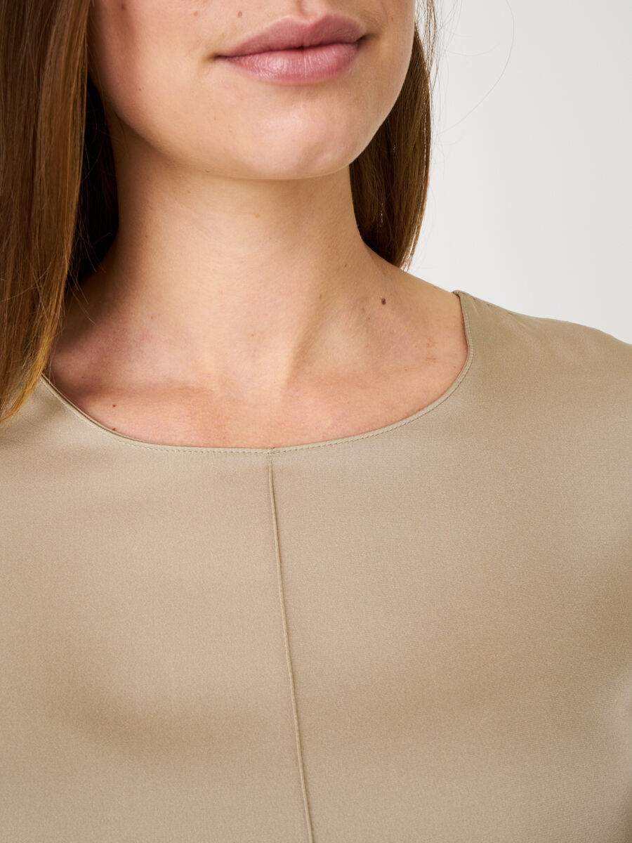 Elastische zijden top met koordsluiting image number 2