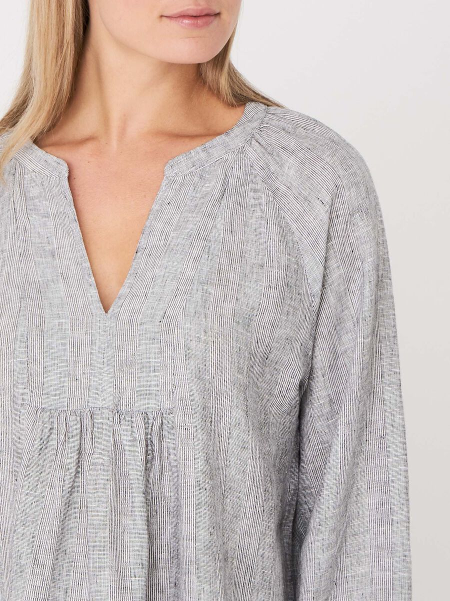 Pure linen loose fit blouse with check pattern image number 2