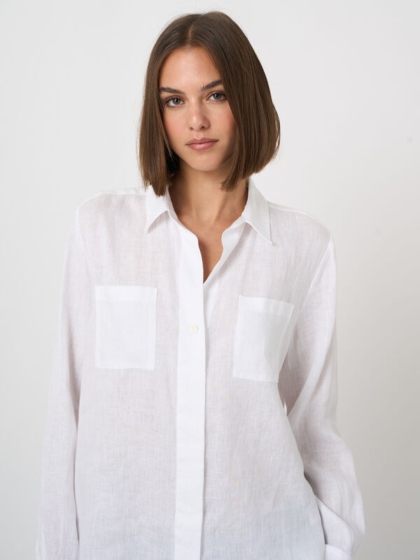 Pure linen women&rsquo;s blouse with chest pockets image number 1