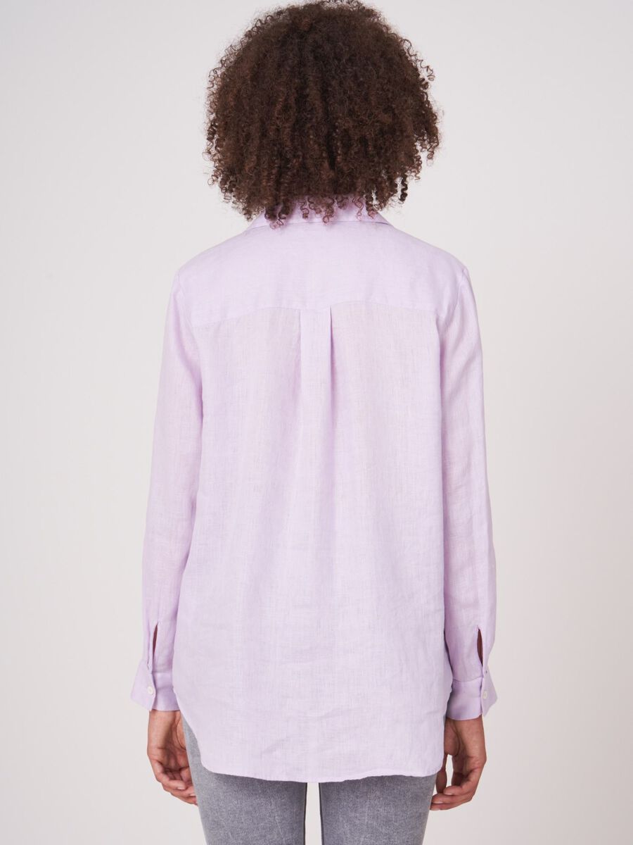 Basic pure linen blouse with breast pockets image number 1