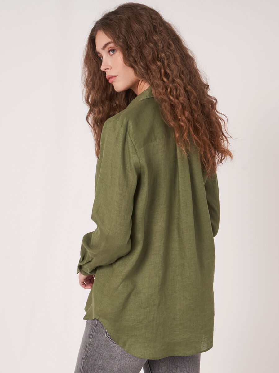 Basic pure linen blouse with breast pockets image number 1