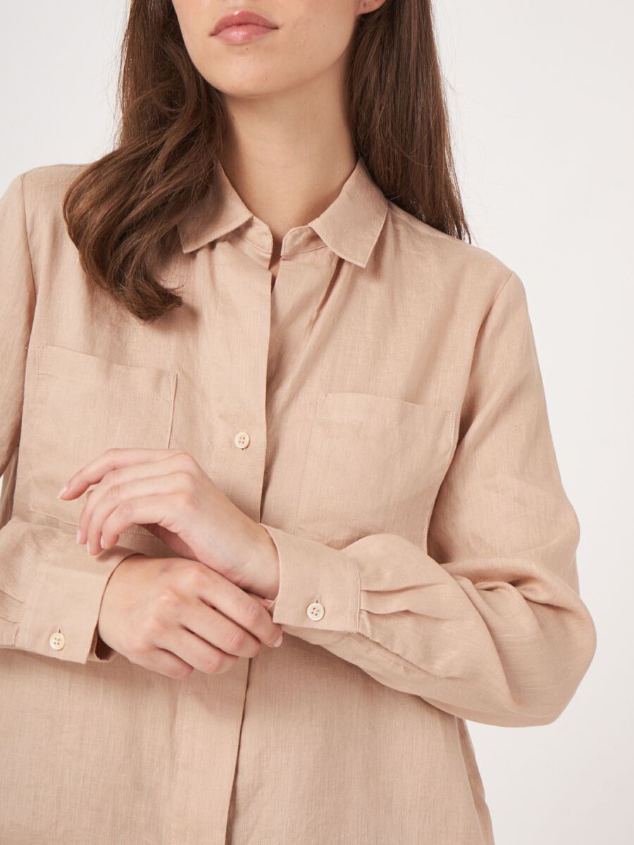 Basic pure linen blouse with breast pockets image number 3