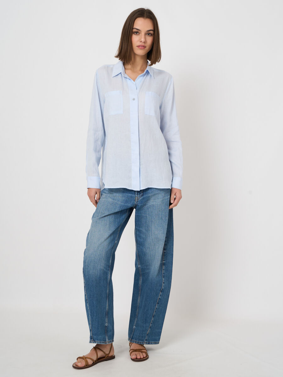 Pure linen women&rsquo;s blouse with chest pockets | repeat image number 0