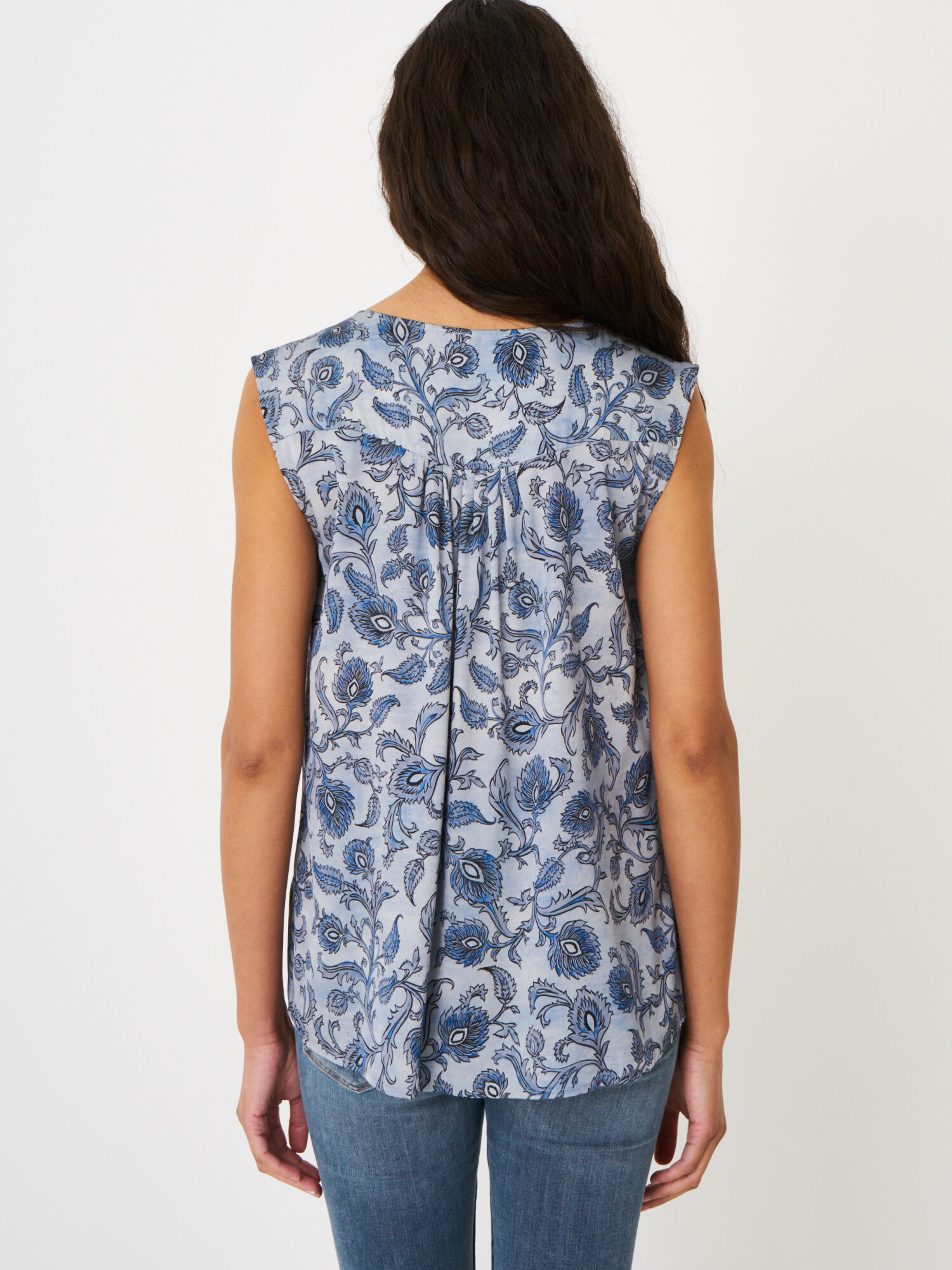 Stretch satin silk top with paisley leaves print