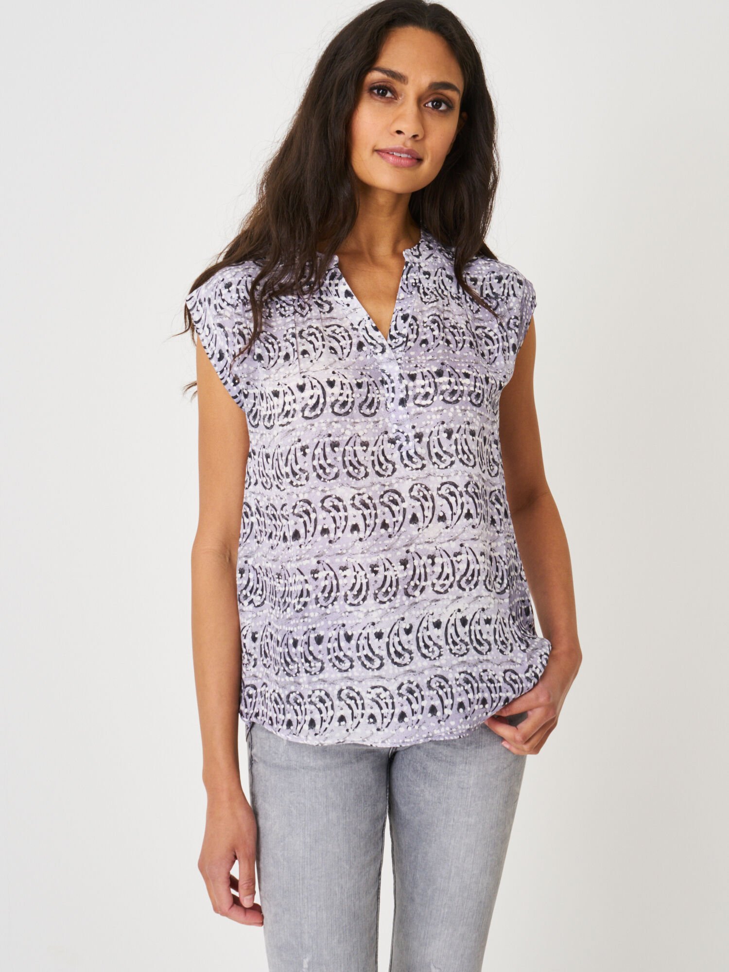 Chiffon zijde top met batik paisley print