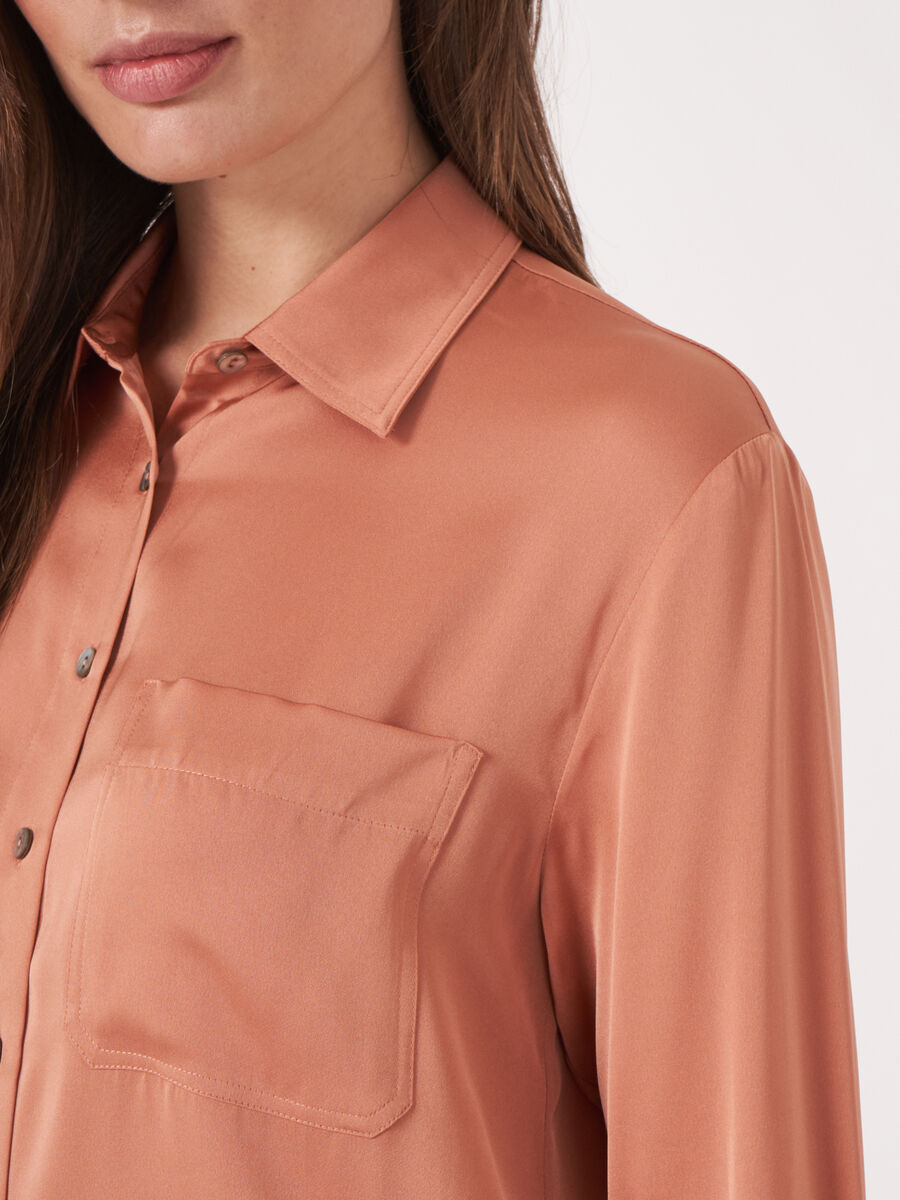 Silk shirt with side slits image number 89