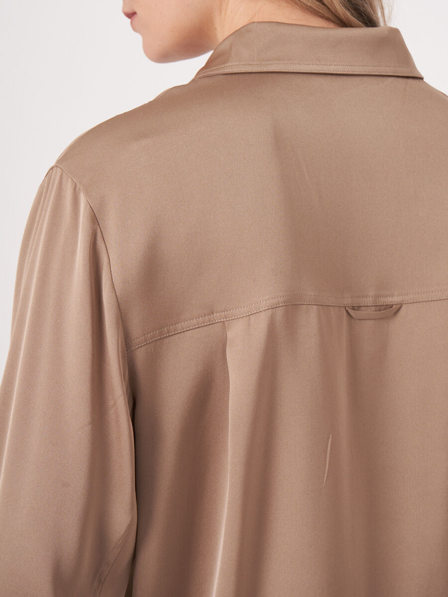 Silk shirt with side slits image number 98