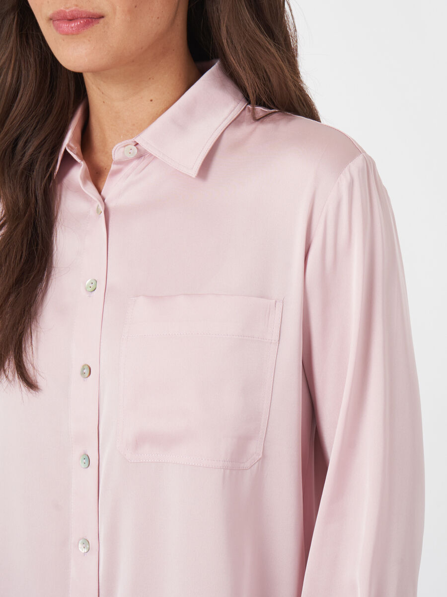 Silk shirt with side slits image number 102