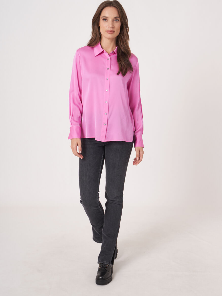 Silk shirt with side slits image number 117