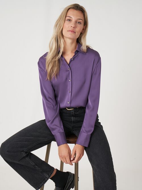 Silk shirt with chest pocket and side slits