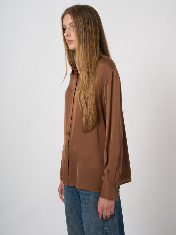 Stretchzijden blouse met zijsplitten image number 0