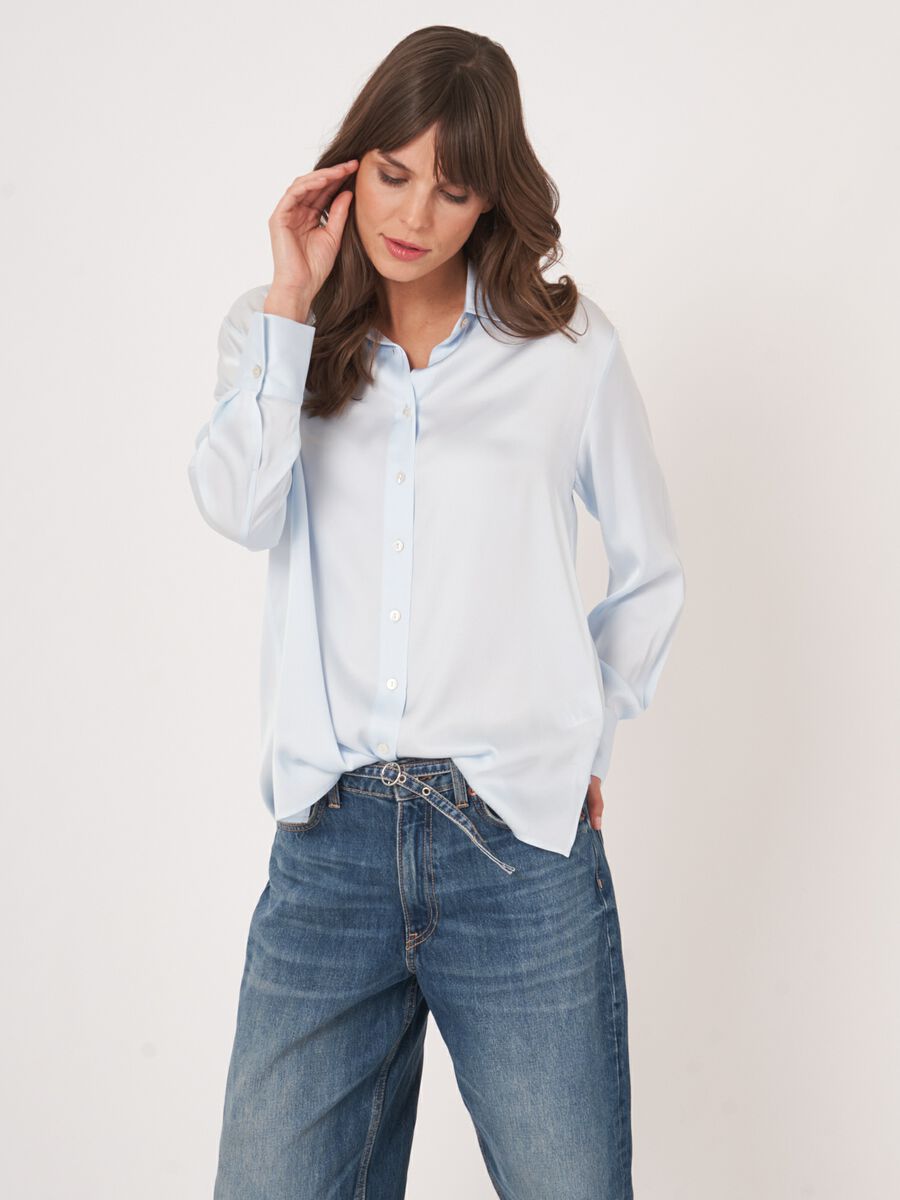 Luxe zijden blouse met zijsplitten image number 0