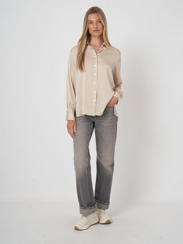 Chemise en soie femme — fentes côtés & élégance repeat image number 5