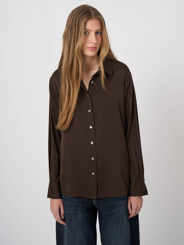 Stretchzijden blouse met zijsplitten image number 1
