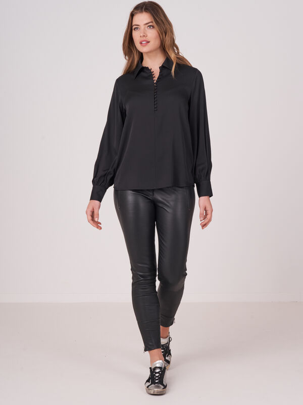 Seidenhemd mit Knopfleiste mit Schlaufen image number 3