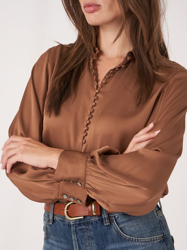 Seidenhemd mit Knopfleiste mit Schlaufen image number 3