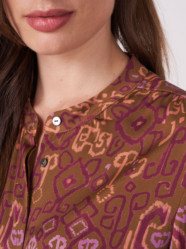 Silk buttoned blouse with ethnic print image number 2