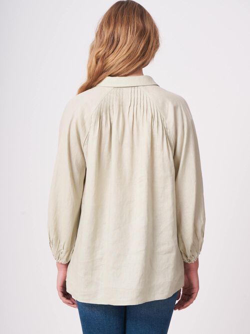 Leinenbluse mit Puffärmeln