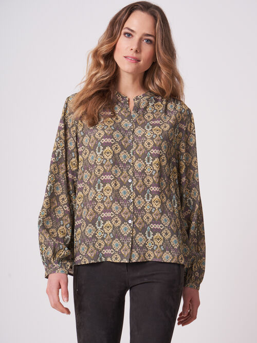 Blouse met ikat print
