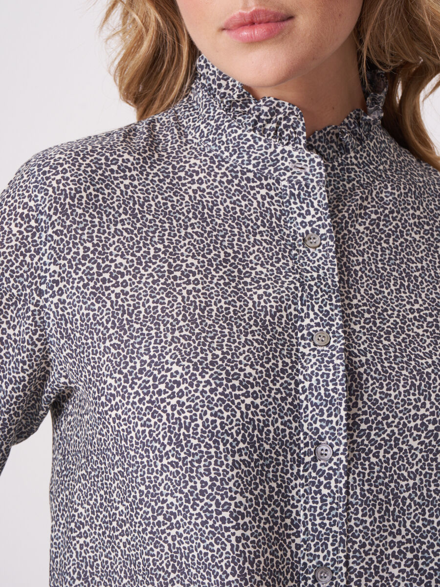 Bluse mit Rüschen-Stehkragen image number 2