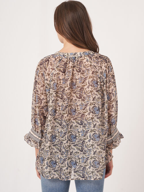 Halbtransparante Bluse aus Baumwoll-Seidenmischung mit Blumenmuster
