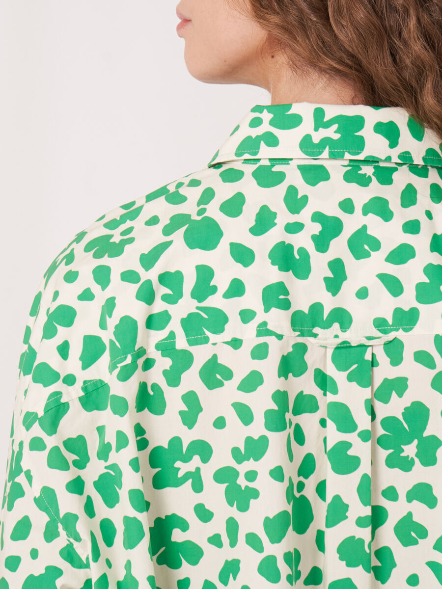 Chemise floral avec poches sur la poitrine image number 2