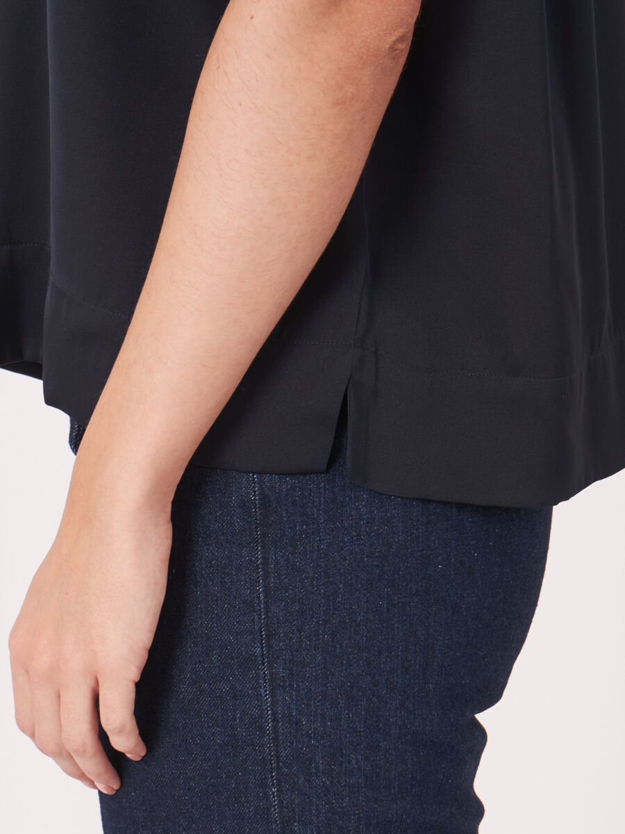 Oversized buttoned silk blouse top image number 3