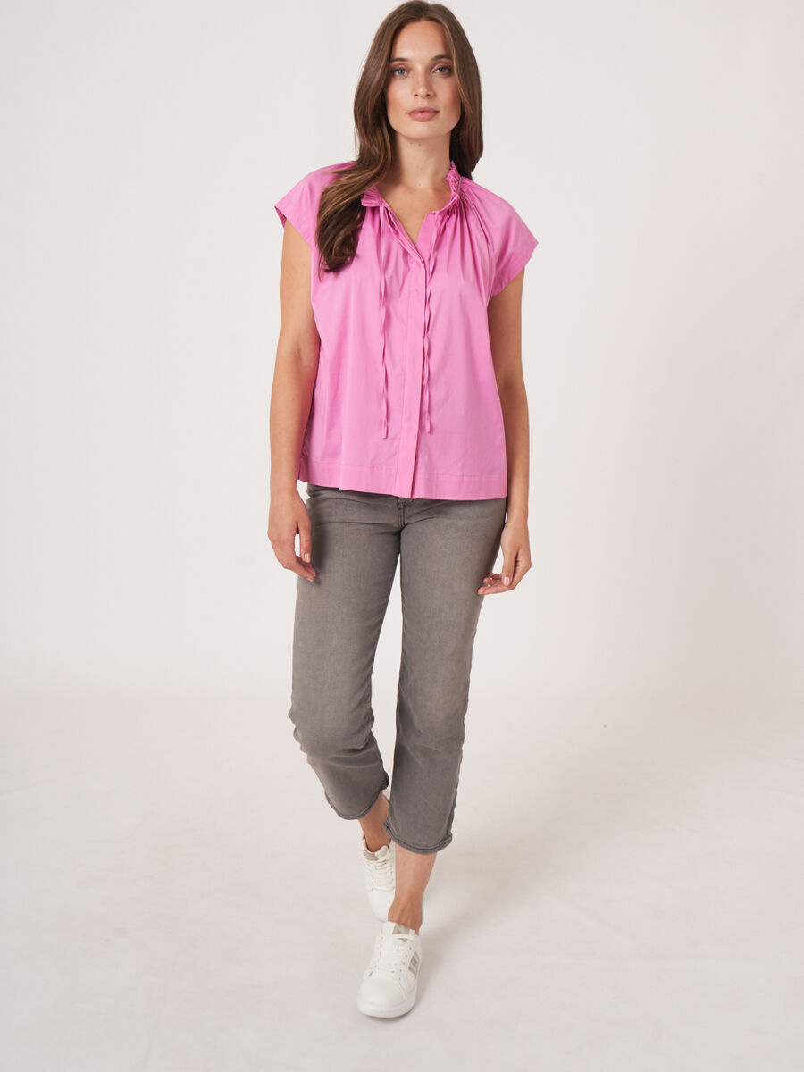 Sleeves blouse with gathered neckline and tie image number 5