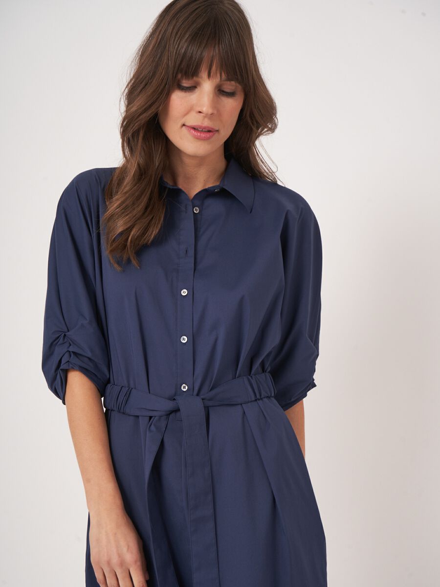 Overhemdjurk met korte vleermuismouwen en ceintuur image number 3