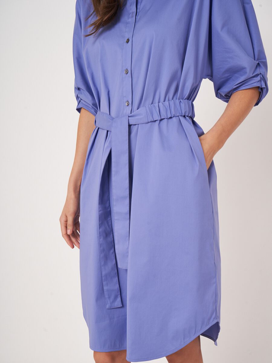 Robe chemise avec manches courtes chauve-souris et ceinture image number 3