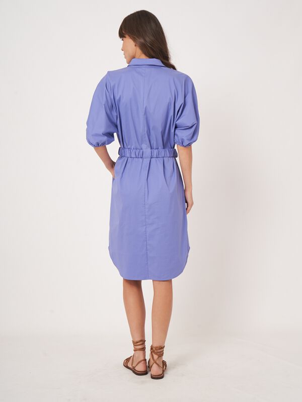 Overhemdjurk met korte vleermuismouwen en ceintuur image number 4